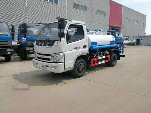 東風(fēng)灑水車(chē)廠家 東風(fēng)灑水車(chē)廠家