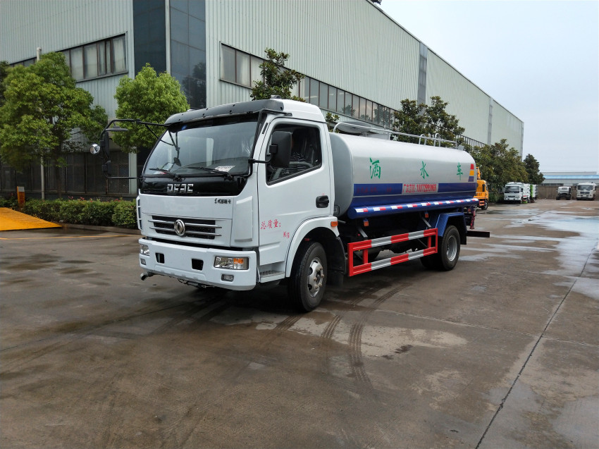 東風(fēng)D7多利卡9噸灑水車-9方灑水車報(bào)價(jià)-程力銷售總部 東風(fēng)D7多利卡9噸灑水車-9方灑水車報(bào)價(jià)-程力銷售總部