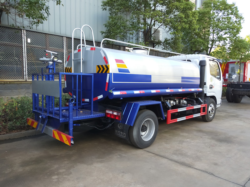 國五灑水車分期付款 灑水車成交價(jià) 國五灑水車分期付款 灑水車成交價(jià)