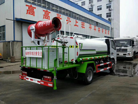 炎帝牌SZD5075GSS6型灑水車(chē) 炎帝牌SZD5075GSS6型灑水車(chē)