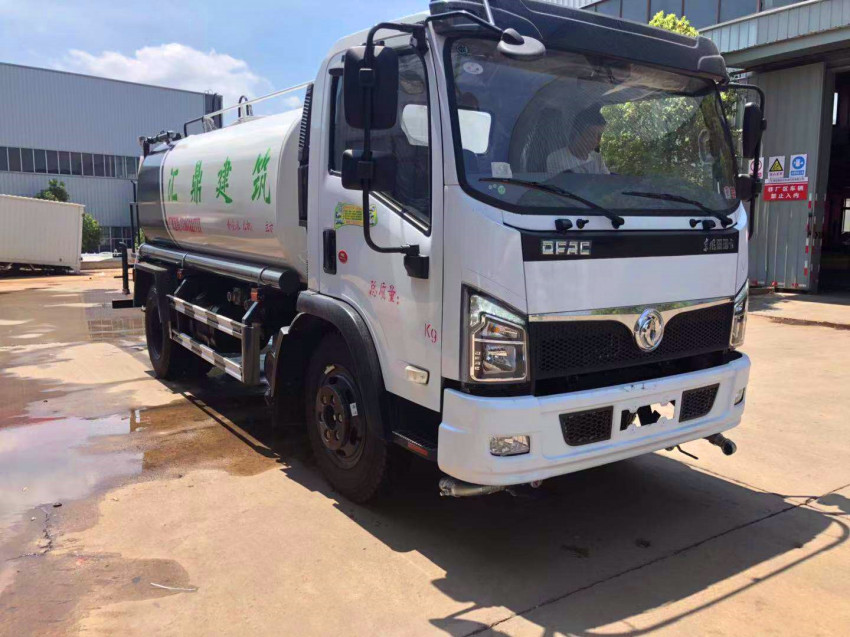 灑水車配件-灑水車-灑水炮旋轉(zhuǎn)三通底座 灑水車配件-灑水車-灑水炮旋轉(zhuǎn)三通底座