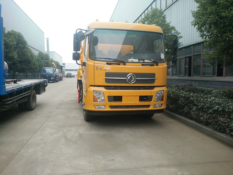 國六大型東風(fēng)天錦吸污車12-14方-程力吸污車廠家直銷 國六大型東風(fēng)天錦吸污車12-14方-程力吸污車廠家直銷