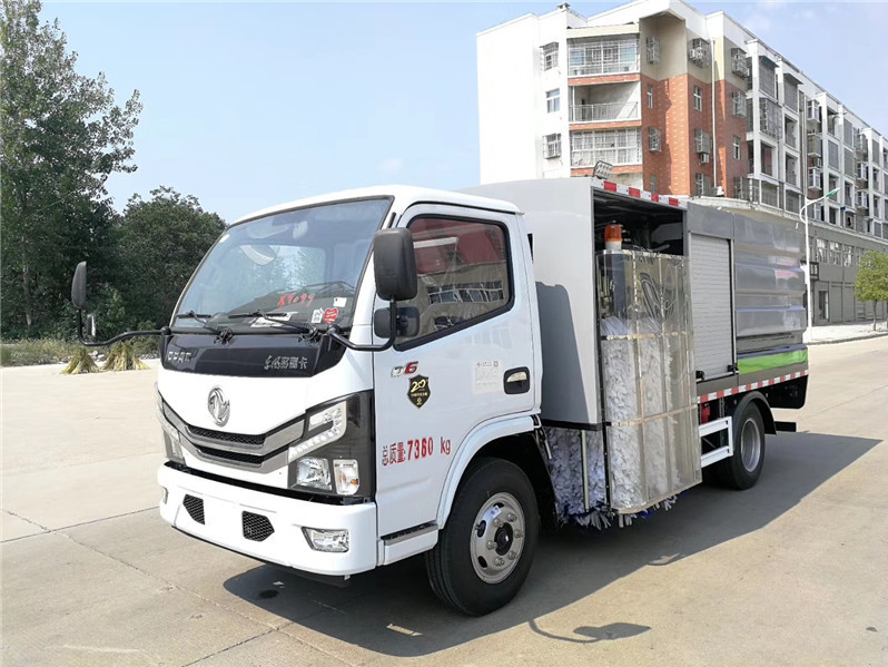 護(hù)欄清洗車銷售電話 一個電話 服務(wù)到家-湖北程力道路洗掃車廠家直銷 護(hù)欄清洗車銷售電話 一個電話 服務(wù)到家-湖北程力道路洗掃車廠家直銷