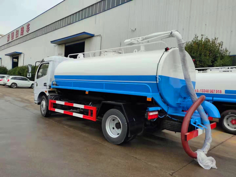 8立方吸糞車 8立方吸糞車