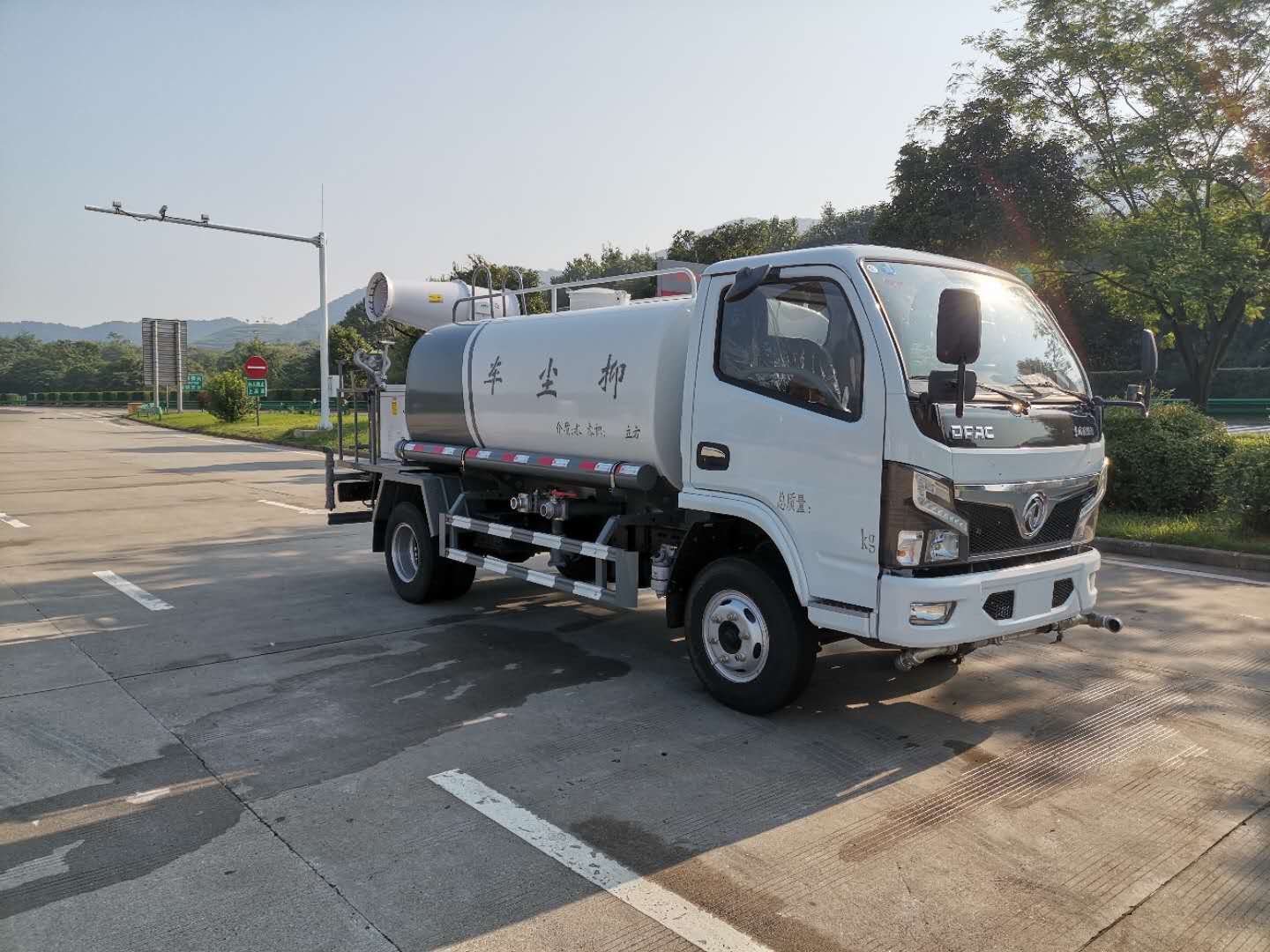 12方東風(fēng)D1灑水車哪有賣-12方東風(fēng)灑水車哪有賣 12方東風(fēng)D1灑水車哪有賣-12方東風(fēng)灑水車哪有賣