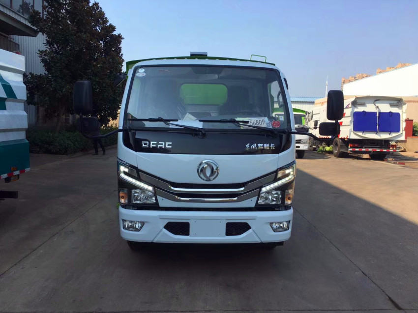 東風(fēng)小多利卡4.2方吸污車 玉柴115馬力 5噸真空泵 去污好幫手 東風(fēng)小多利卡4.2方吸污車 玉柴115馬力 5噸真空泵 去污好幫手