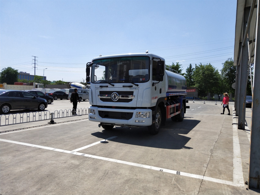 程力集團(tuán)東風(fēng)D9灑水車-程力集團(tuán)東風(fēng)D9灑水車價格報(bào)價-東風(fēng)集團(tuán)公司 程力集團(tuán)東風(fēng)D9灑水車-程力集團(tuán)東風(fēng)D9灑水車價格報(bào)價-東風(fēng)集團(tuán)公司