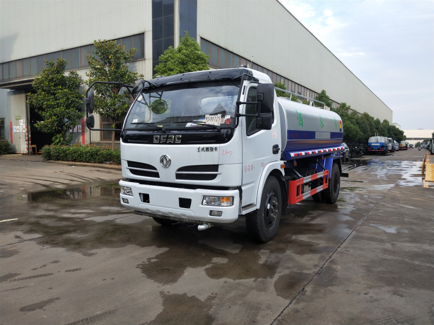 東風(fēng)10方灑水車批量發(fā)車-東風(fēng)10方灑水車產(chǎn)品參數(shù) 東風(fēng)10方灑水車批量發(fā)車-東風(fēng)10方灑水車產(chǎn)品參數(shù)