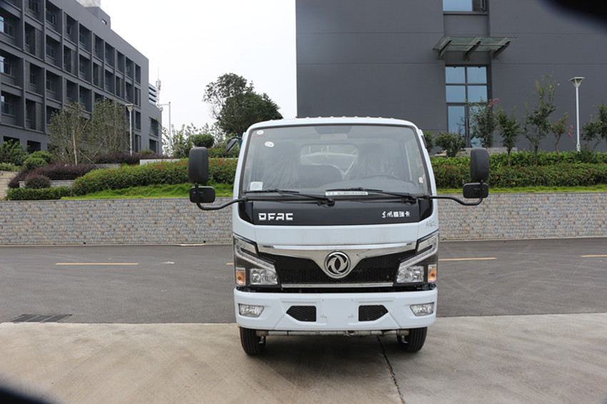 東風(fēng)5方灑水車 5噸園林綠化噴灑車多少錢-湖北盈通汽車網(wǎng) 東風(fēng)5方灑水車 5噸園林綠化噴灑車多少錢-湖北盈通汽車網(wǎng)