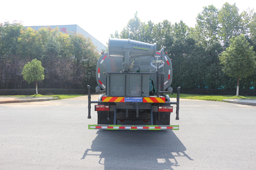 東風(fēng)D9抑塵灑水車 東風(fēng)D9抑塵灑水車