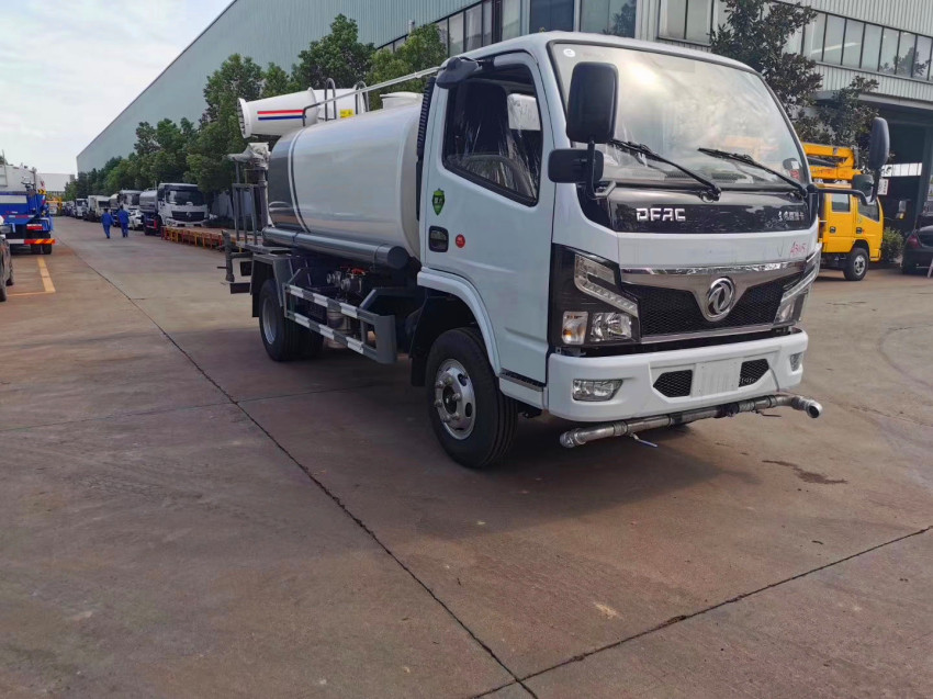 藍(lán)牌灑水車價(jià)格-藍(lán)牌灑水車價(jià)格報(bào)價(jià)-程力集團(tuán) 藍(lán)牌灑水車價(jià)格-藍(lán)牌灑水車價(jià)格報(bào)價(jià)-程力集團(tuán)