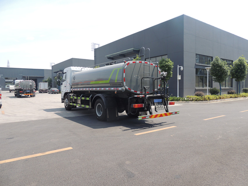 12噸國六灑水車多少錢 12噸國六灑水車多少錢