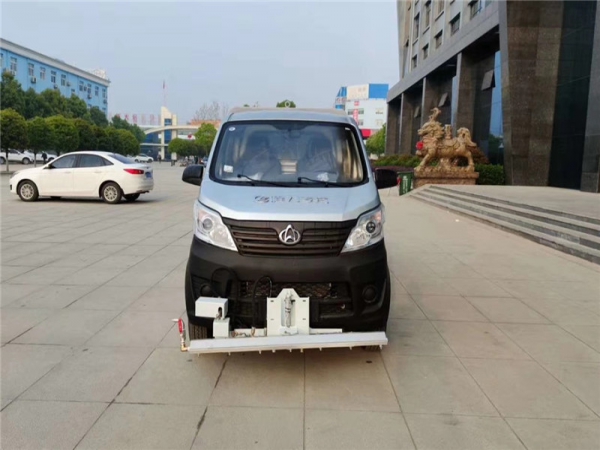 小型路面清洗車(chē) 小型路面清洗車(chē)