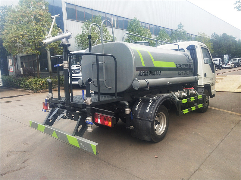 福田2噸灑水車(chē) 福田2噸灑水車(chē)