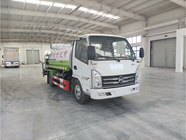 5方灑水車-灑水車-程力威牌CLW5070GPSK6型綠化噴灑車生產(chǎn)廠家 5方灑水車-灑水車-程力威牌CLW5070GPSK6型綠化噴灑車生產(chǎn)廠家