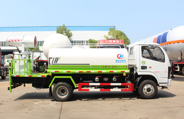 東風(fēng)藍(lán)牌灑水車(chē)-霧炮車(chē)-東風(fēng)藍(lán)牌抑塵車(chē)廠家直銷(xiāo)-湖北程力 東風(fēng)藍(lán)牌灑水車(chē)-霧炮車(chē)-東風(fēng)藍(lán)牌抑塵車(chē)廠家直銷(xiāo)-湖北程力