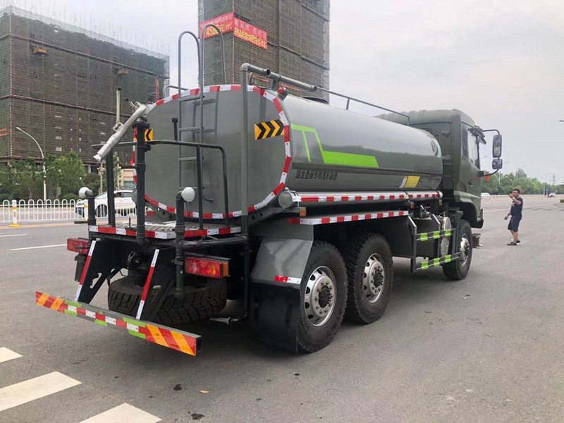 道路灑水車 道路灑水車