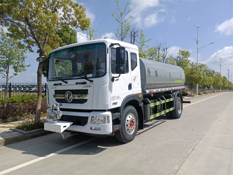 灑水車(chē)12方多少錢(qián)-灑水車(chē)-湖北盈通專(zhuān)用汽車(chē)有限公司 灑水車(chē)12方多少錢(qián)-灑水車(chē)-湖北盈通專(zhuān)用汽車(chē)有限公司