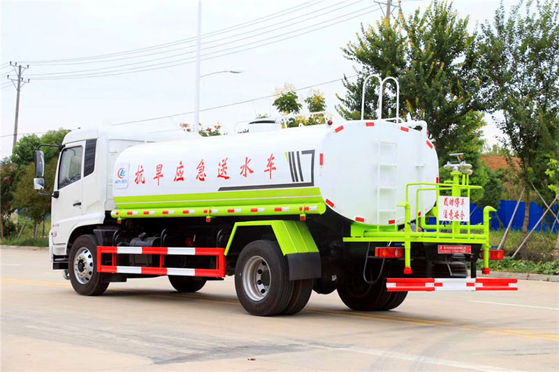 東風(fēng)天錦12噸灑水車