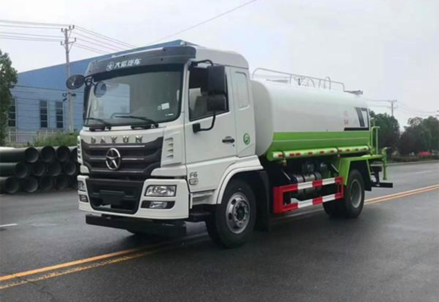 大運(yùn)12噸灑水車