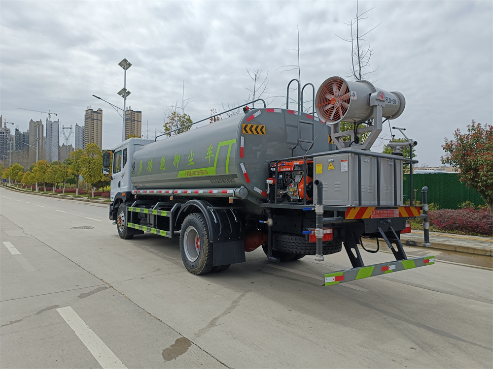 北京灑水車銷售-北京灑水車廠家報(bào)價(jià)-湖北盈通