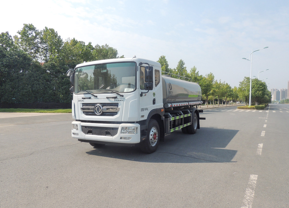 東風D9灑水車